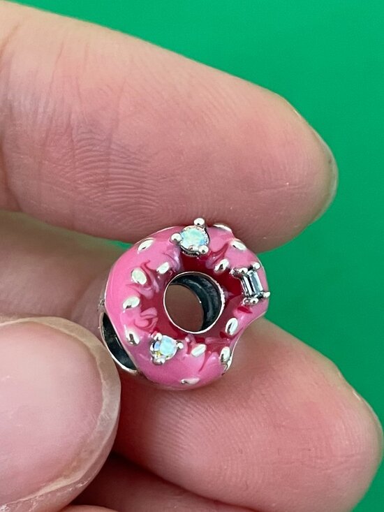 Pandora Jewelry - Pandora Sparkling Sprinkled Donut Charm